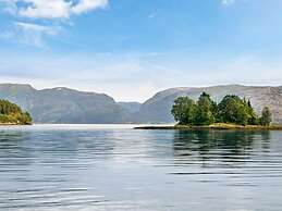 Holiday Home in Leirvik I Sogn