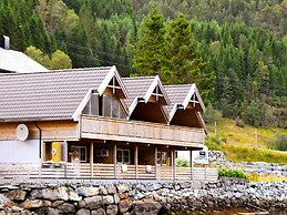 Holiday Home in Leirvik I Sogn