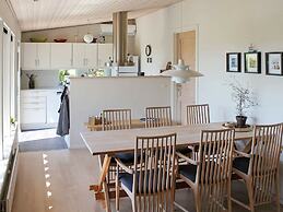 Luxurious Holiday Home in Millinge With Roofed Terrace