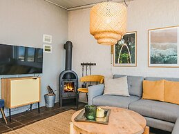 5 Person Holiday Home in Henne-by Traum