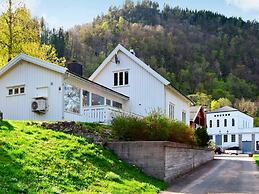 8 Person Holiday Home in Lindesnes