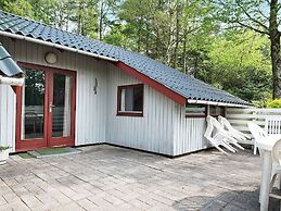 6 Person Holiday Home in Toftlund