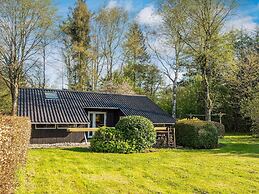 6 Person Holiday Home in Toftlund