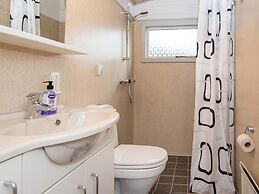 6 Person Holiday Home in Aabenraa-by Traum