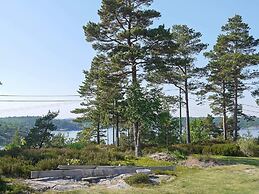 10 Person Holiday Home in Kongshavn