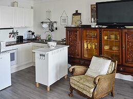 6 Person Holiday Home in Onarheim