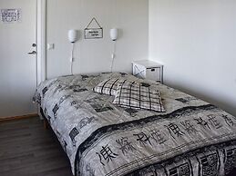 6 Person Holiday Home in Onarheim