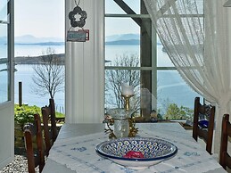 6 Person Holiday Home in Onarheim