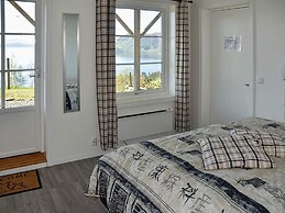 6 Person Holiday Home in Onarheim