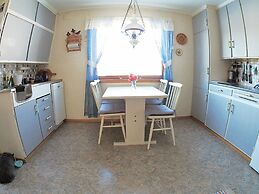 6 Person Holiday Home in Svensby