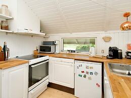 6 Person Holiday Home in Sjaellands Odde-by Traum