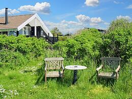 6 Person Holiday Home in Sjaellands Odde-by Traum