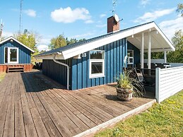 Plush Holiday Home in Ebeltoft With Terrace