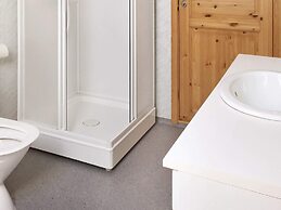 Holiday Home in Auklandshamn