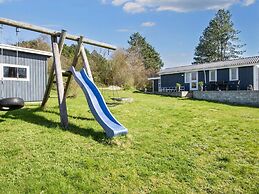 8 Person Holiday Home in Ebeltoft-by Traum