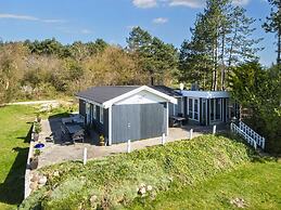 8 Person Holiday Home in Ebeltoft-by Traum