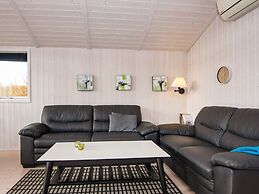 6 Person Holiday Home in Juelsminde-by Traum