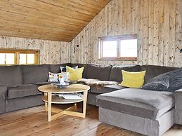 8 Person Holiday Home in Lesund