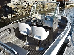 8 Person Holiday Home in Lesund