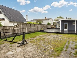 10 Person Holiday Home in Ebeltoft-by Traum