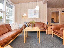 10 Person Holiday Home in Ebeltoft-by Traum