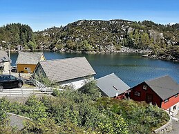 Holiday Home in Urangsvåg