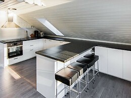 Holiday Home in Urangsvåg