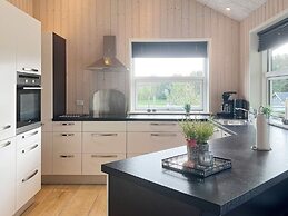 8 Person Holiday Home in Roslev-by Traum