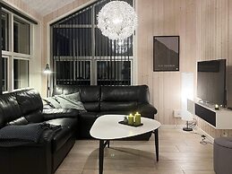 8 Person Holiday Home in Roslev-by Traum