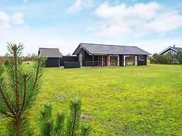 6 Person Holiday Home in Tarm-by Traum