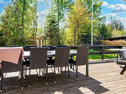 10 Person Holiday Home in Glesborg-by Traum