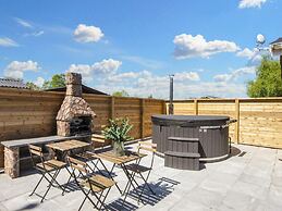 10 Person Holiday Home in Glesborg-by Traum