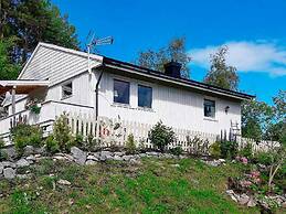 7 Person Holiday Home in Lensvik