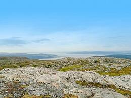 7 Person Holiday Home in Lensvik