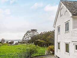 8 Person Holiday Home in Finnas