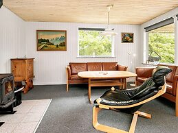 6 Person Holiday Home in Ulfborg
