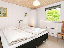 6 Person Holiday Home in Ulfborg