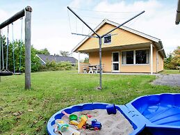 6 Person Holiday Home in Ulfborg