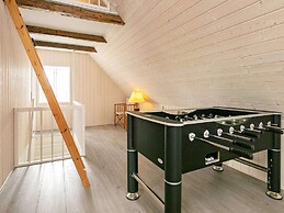 12 Person Holiday Home in Vestervig-by Traum