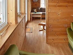 10 Person Holiday Home in Bygstad