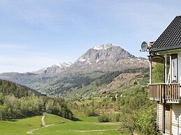 10 Person Holiday Home in Bygstad