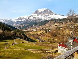 10 Person Holiday Home in Bygstad