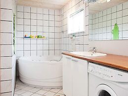 5 Star Holiday Home in Dannemare