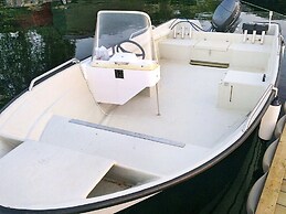 6 Person Holiday Home in Halsanaustan