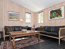 10 Person Holiday Home in Ebeltoft-by Traum