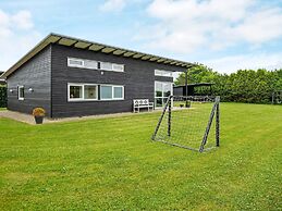6 Person Holiday Home in Haderslev-by Traum