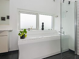 6 Person Holiday Home in Haderslev-by Traum