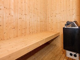 Spacious Retreat With Spa - By Traum Ferienwohnungen