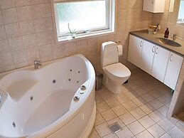 6 Person Holiday Home in Store Fuglede