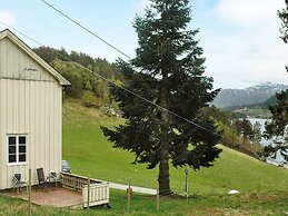 5 Person Holiday Home in Vagland